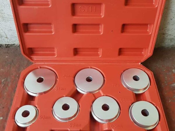 Wheel Bearing Race Seal Bush Driver Removal Tool