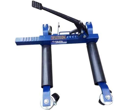 CM02R 12" RATCHET Wheel Skate