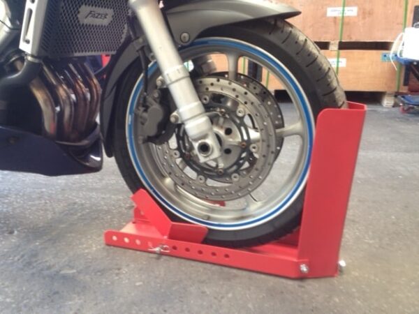 NEW UNIVERSAL BIKE CHOCK  MB119